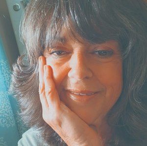 Meet your Posher, Romy